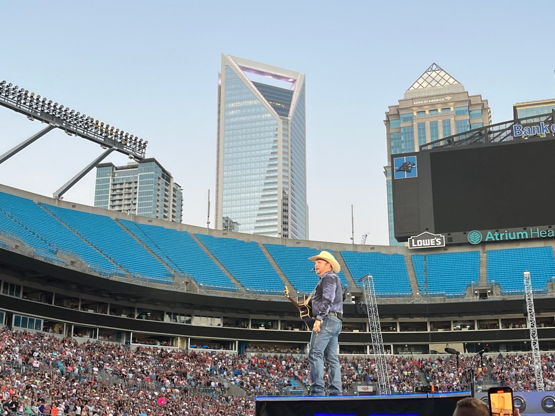 Garth Brooks –&nbsp;Again!